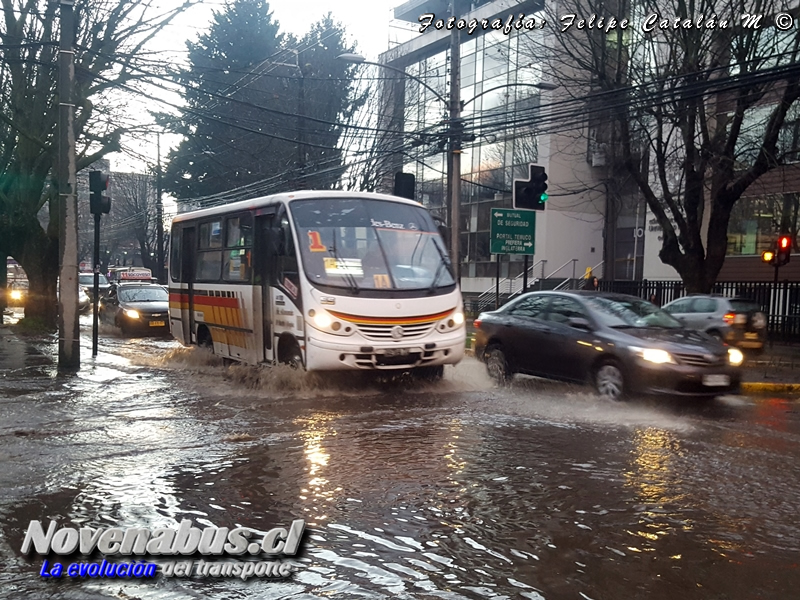 Neobus Thunder + / Mercedes-Benz LO-712 / Línea 1 Temuco