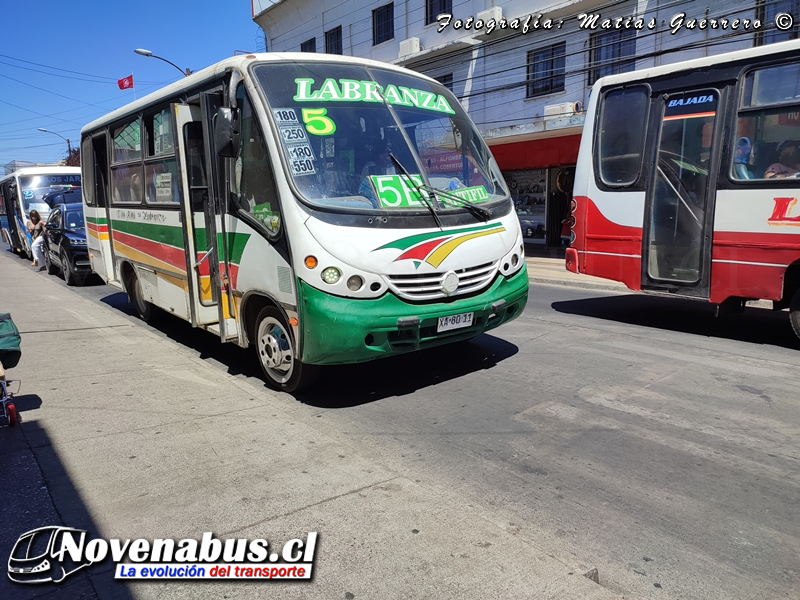 Neobus Thunder + / Mercedes-Benz LO-712 / Línea 5 Temuco