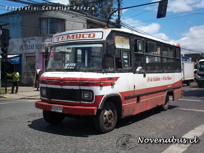 Decaroli Pía I / Mercedes-Benz 708-E / Línea 3 Temuco
