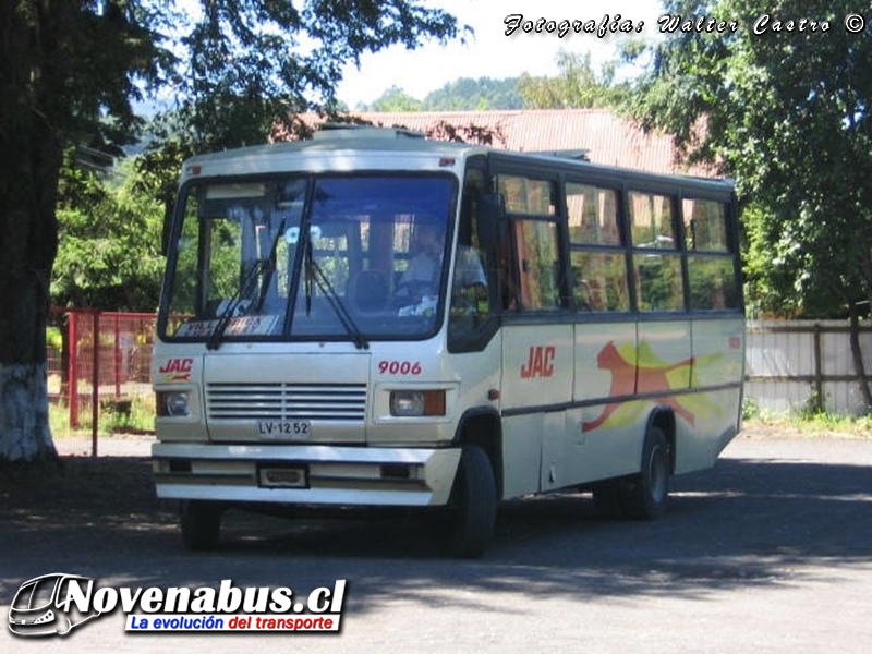 Caio Carolina IV / Mercedes-Benz LO-812 / Buses JAC