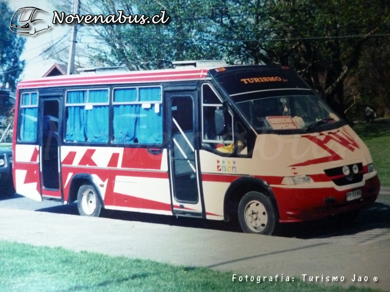 Metalpar Pucará 2000 / Mercedes-Benz LO-814 / Línea 3 Temuco