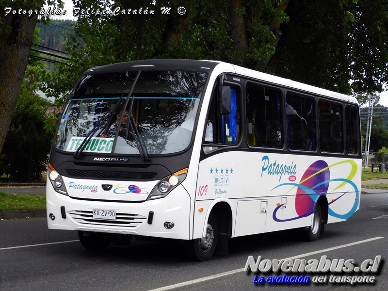 Neobus Thunder + / Mercedes-Benz LO-916 / Patagonia Travel