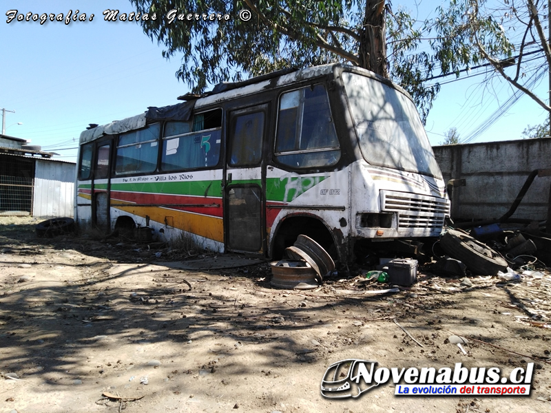 Metalpar Pucará ll / Mercedes-Benz OF-812 / Línea 5 Temuco